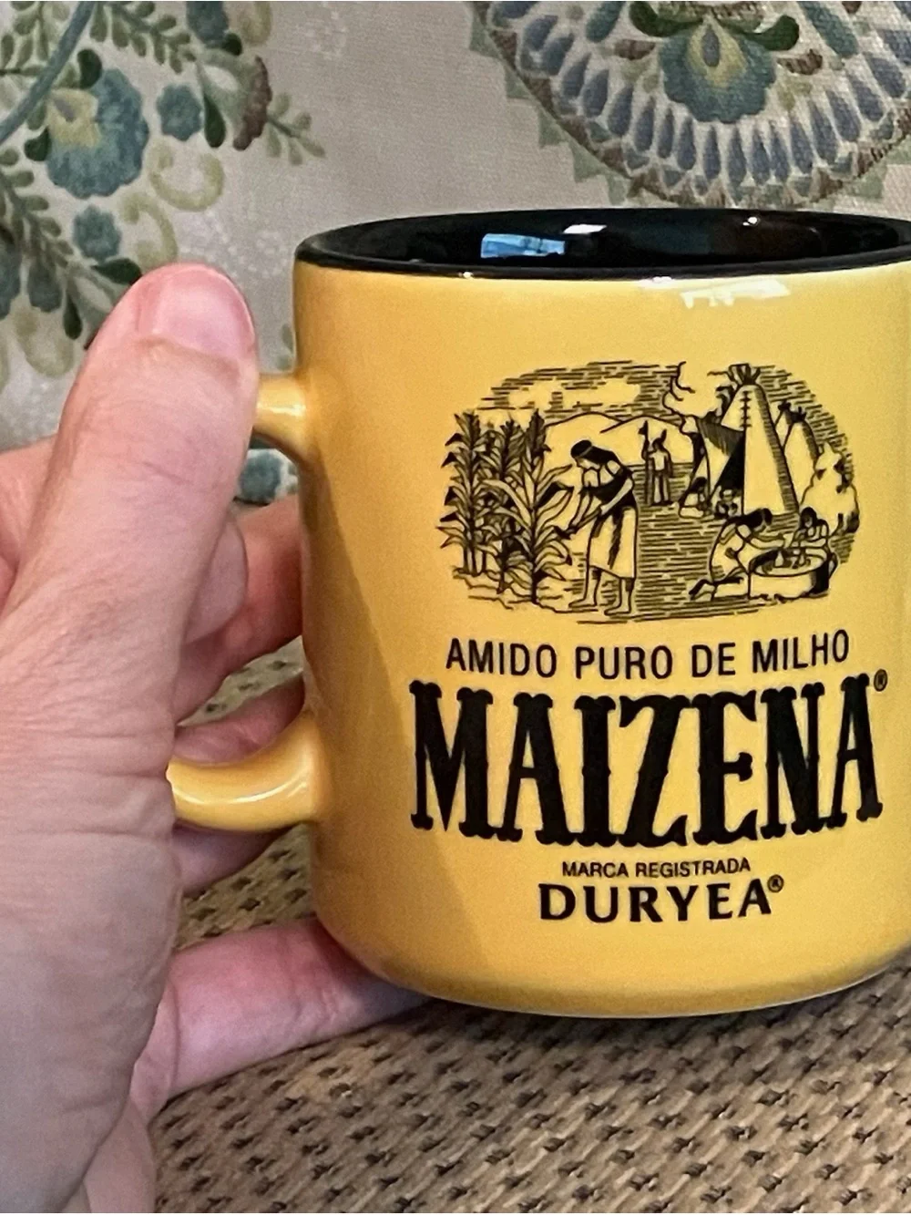 Mug Maizena Duryea Yellow Town & Stok Unilever